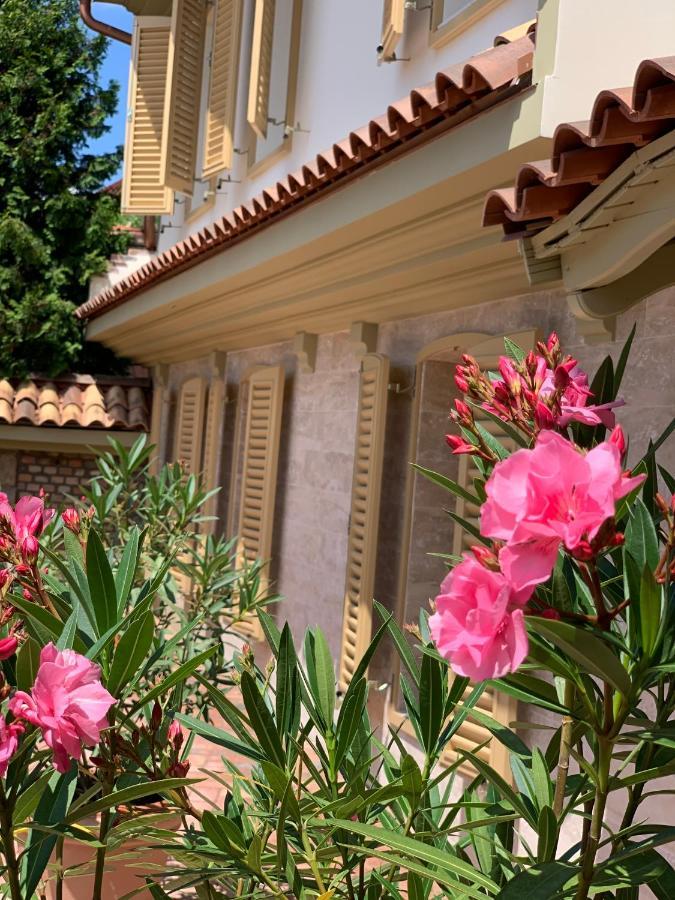 Manna Villa Eger Exteriör bild